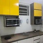 Apto todo equipado na melhor região de Copacabana
