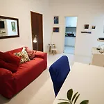 Copacabana Apartamento acolhedor Posto 2!!!