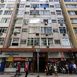 Pineapples PJ204 - Apartamento em Copacabana 150m da praia
