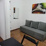 Apartamento Reformado No Coracao Do Leblon!
