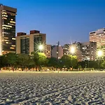 Localizacao Perfeita, Metro, Bares, Restaurante, Casa Rui Barbosa, Mercado Farmacias, Shopping E A Praia De Botafogo A 300M Wifi 500M