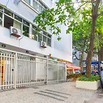 Ipanema: 2Qtos Confortavel, Ao Lado Da Praia