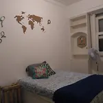 Lar Brasil - Quartos individuais e casais