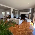 Large Penthouse Arpoador