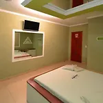 Caravellas Hotel