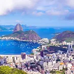 Apartamento Para Temporada Em Copacabana, Perto Da Praia