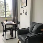 Copacabana a 7 min da Praia, Posto 2, Reformado!