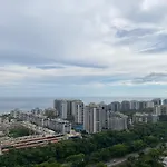 Lindo Flat próximo à praia