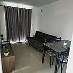 Apartamento 2 Quartos A 6 Minutos Da Praia