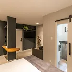 Excelente Studio Em Copa
