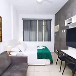 Studio Silencioso Para 4 Pessoas Em Ipanema