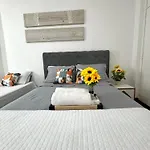 Belo Apartamento Na Quadra Praia Av Nsa Sra C 1137 Ap601