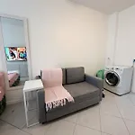 Copacabana, 3 Min Da Praia A Pe, Com Garagem