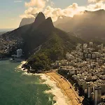 Lar Da Abundancia: Apartamento 3 Quartos No Leblon