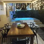 Ap Terreo C/ Piscina E Churrasqueira Na Varanda