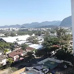 Quarto Na Barra Da Tijuca Proximo Rio Centro E Ao Lado Da Praia, Moro No Apt