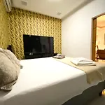 Crown Casa Copacabana With Sea View - Billiard - Balcony