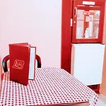 Lips Motel (Adults Only)