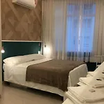 M10 - Quadra da Praia Copacabana-Excelente Studio