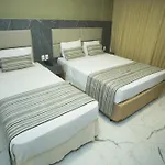 Real Palace Hotel