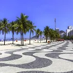 Apartamento Studio Copacabana / Proximo Da Praia. Excelente Localizacao.