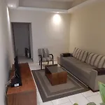 Espacoso Apto De 1 Quarto Na Quadra Da Praia