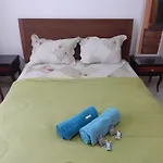 Espacoso Apto De 1 Quarto Na Quadra Da Praia