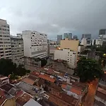 Kitnet, Conjugado, Studio No Coracao Da Lapa!