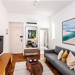 Quarto&Sala A 350M Da Praia De Ipanema | Vp145/802