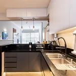 Moderno Apartamento Em Copacabana | Gb 112/304