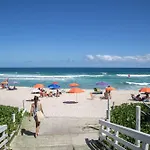 Flat Barra First