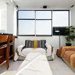 Omar do Rio - MDS 2403 Vista Cinematográfica, 3Qtos , Localizado na Morada do Sol, Piscina, Garagem, Internet 240mbps, Smart TV e WorkStation