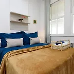 1 Quarto 150M Da Praia De Copacabana | Pj 145/1106