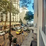 Lar Em Copacabana