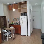 Ze\'S House