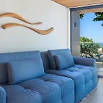 Azure Sea & Luxury