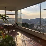 Quarto Com Varanda No Paraiso