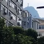 Suite Compartilhada Em Copacabana 2