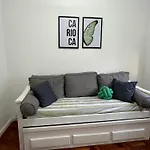 Apartamento C/Vista P O Mar No Leme
