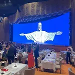 Ap Grande E Ultramoderno E No Ponto Estrategico De Copacabana