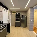 Ipanema Apartamento Posto 9 Espacoso E Reformado
