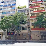 Apto Com Varanda Em Localizacao Privilegiada