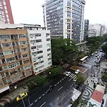 Real Apartments 308 - Excellent 3 Suites And Hot Tub In Leblon
