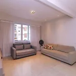 Modernissimo 3 Quartos Para Ate 8 Pessoas