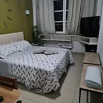 A Lazer Ou A Trabalho Fique Em Botafogo Em Frente A Praia E Ao Pao De Acucar
