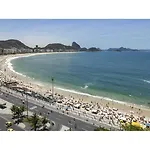 Aos Pes Do Mar