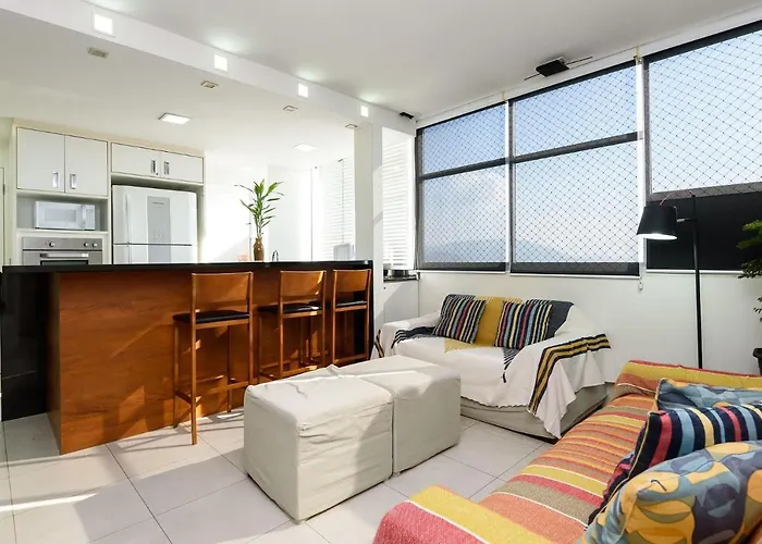 Omar do Rio - MDS 2403 Vista Cinematográfica, 3Qtos , Localizado na Morada do Sol, Piscina, Garagem, Internet 240mbps, Smart TV e WorkStation