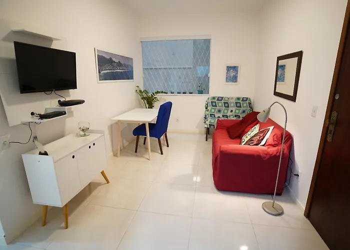 Copacabana Apartamento acolhedor Posto 2!!!