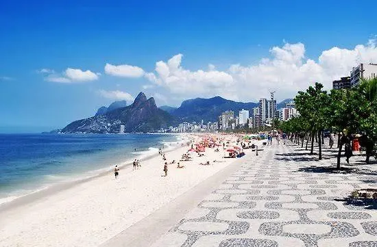 Ipanema apartamento ao lado da praia e metrô