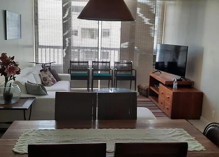Apartamento confortável no melhor de Copacabana.